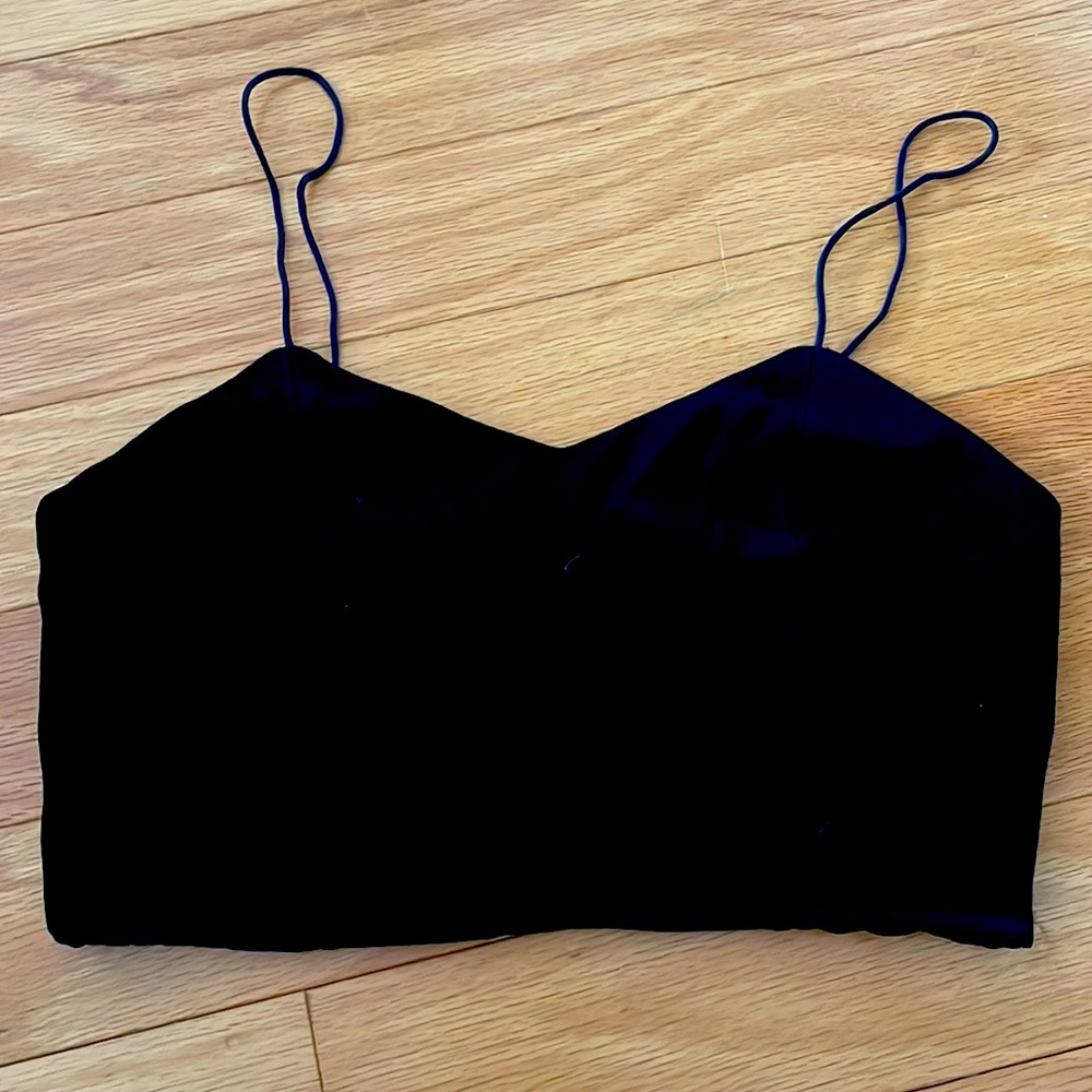 Alice and Olivia black crop top. Size Small.